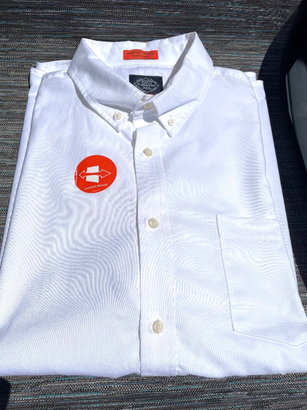 JC Penney’s St John’s Bay Easy Care Oxford button down white shirt XL